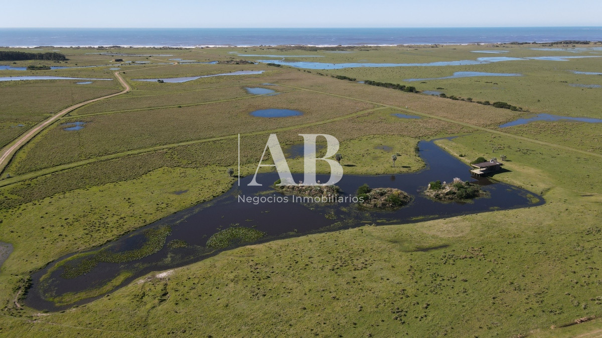 Terreno ID.86 - Barrio Privado al Mar - Lotes de 2500m2 - La Coronilla