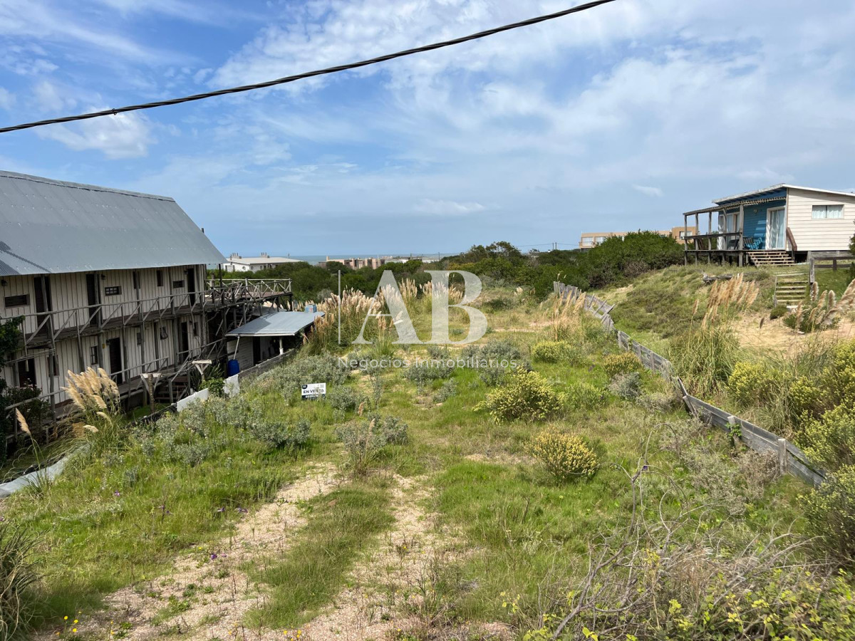 Terreno ID.215 - Gran solar con vista al mar en La Viuda - Punta del Diablo