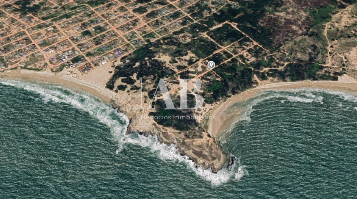 Terreno ID.22 - Terreno de 1000m2 en Playa Grande, segunda línea - Mza 19