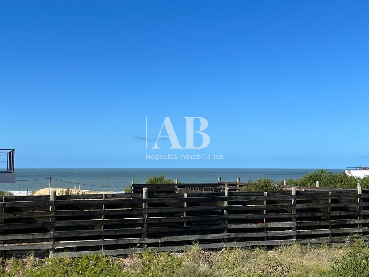 Terreno ID.28 - Terreno en 3ra Línea En Playa La Viuda - Mza 176 