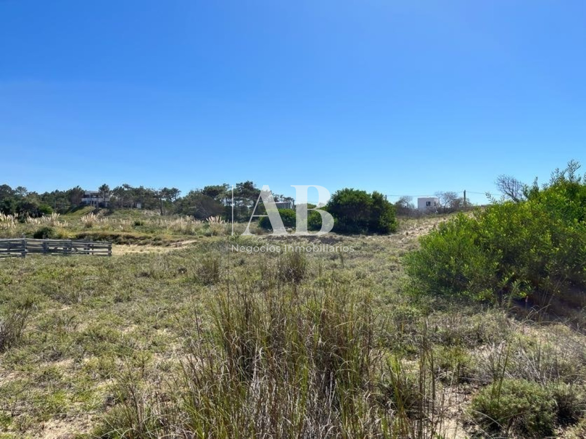Terreno ID.28 - Terreno en 3ra Línea En Playa La Viuda - Mza 176 