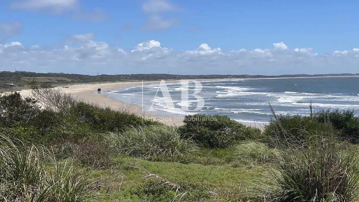 Terreno ID.86 - Barrio Privado al Mar - Lotes de 2500m2 - La Coronilla