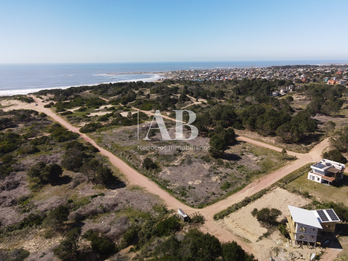 Terreno ID.129 - Terrenos en Playa Grande Financiados - 2da linea Punta del Diablo