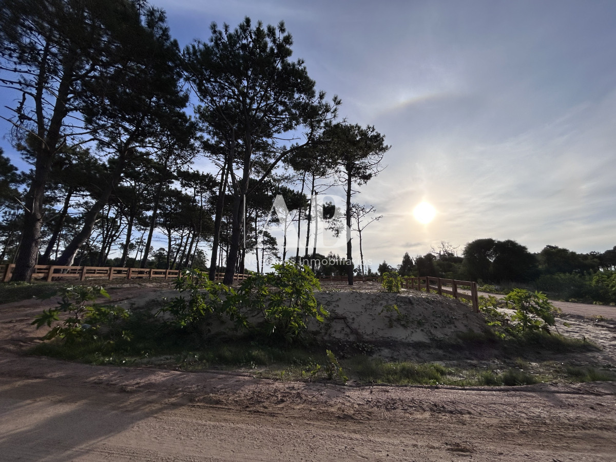 Terreno ID.197 - Ribera - Solares con entrega de U$D3.500 - Punta del Diablo