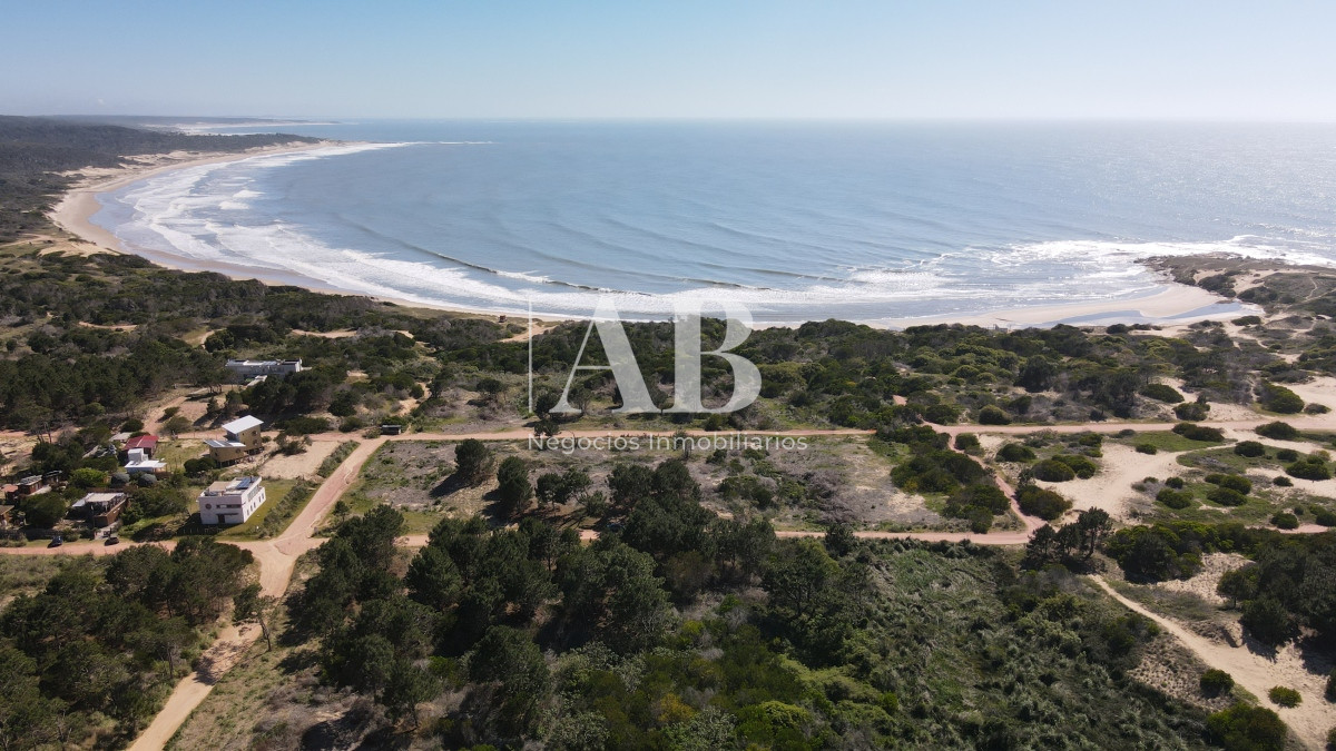 Terreno ID.129 - Terrenos en Playa Grande Financiados - 2da linea Punta del Diablo