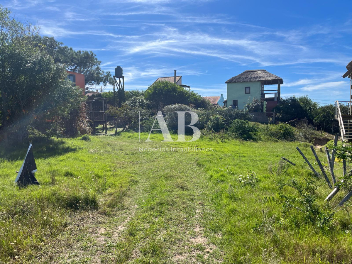 Terreno ID.102 - Terreno 500m en El Rivero a 2 cuadras de la playa - Mza 22