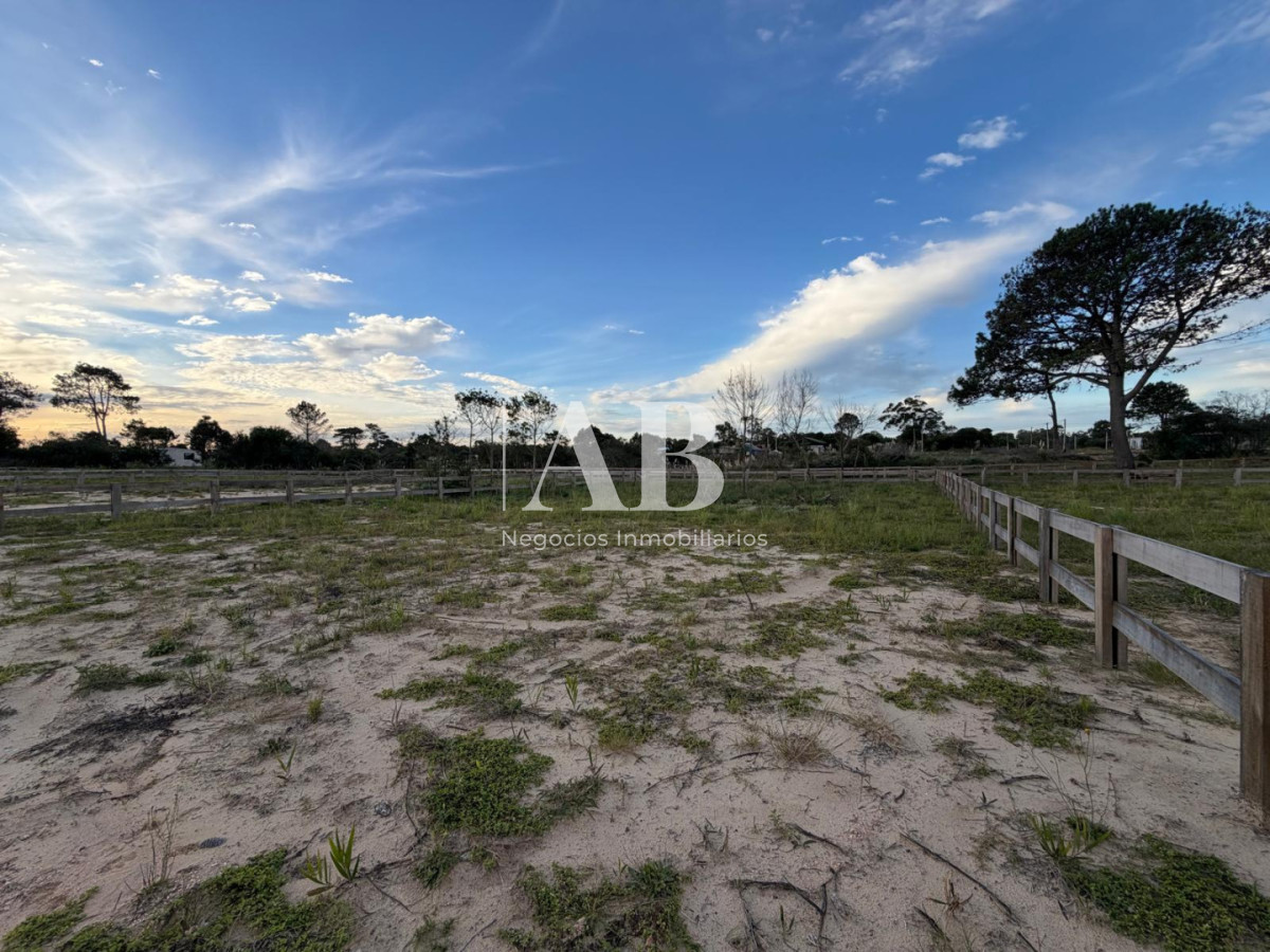 Terreno ID.305 - Solar 4 Manzana 336-Distrito Plaza