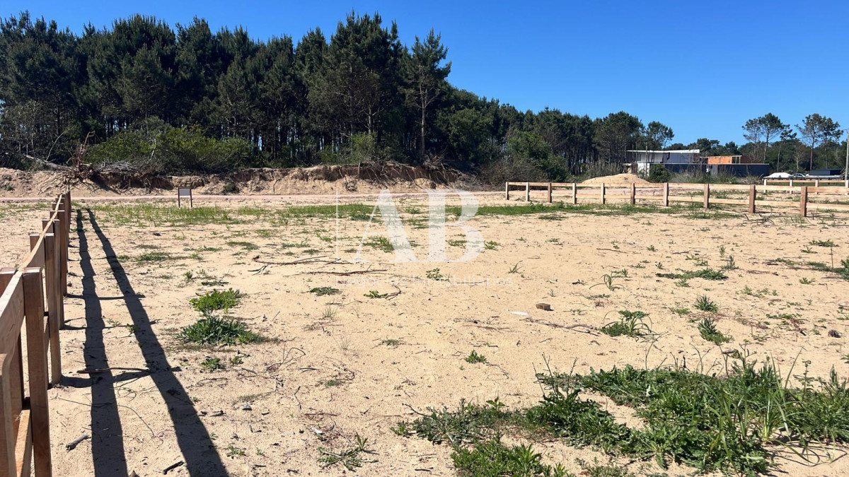 Terreno ID.269 - Terreno 5 en Distrito - Entrega U$D3.500 Punta del Diablo