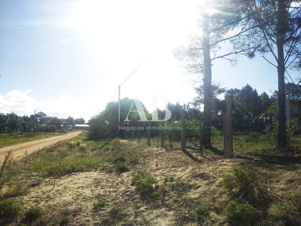 Terreno ID.62 - Solar - En Venta -  La Viuda, Punta Del Diablo - Mza 213 - S 17