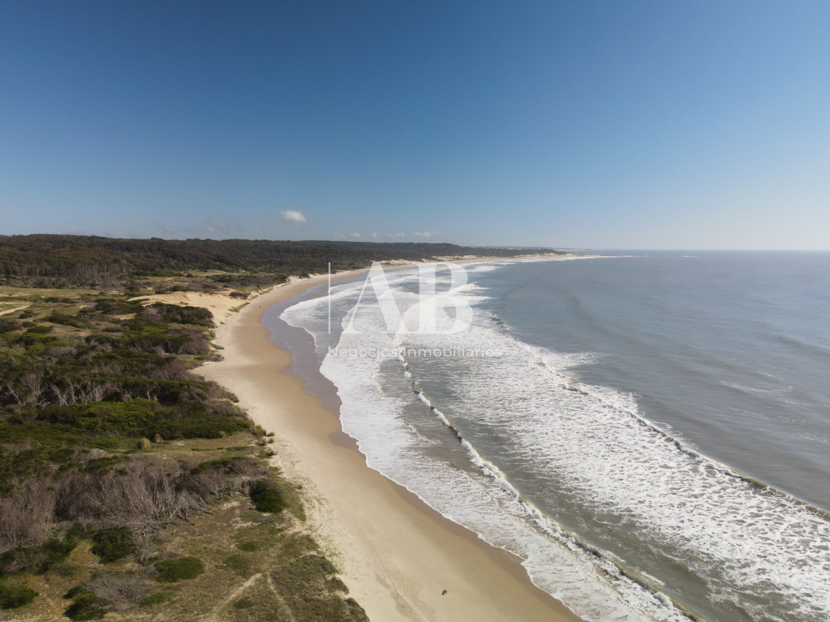 Terreno ID.129 - Terrenos en Playa Grande Financiados - 2da linea Punta del Diablo
