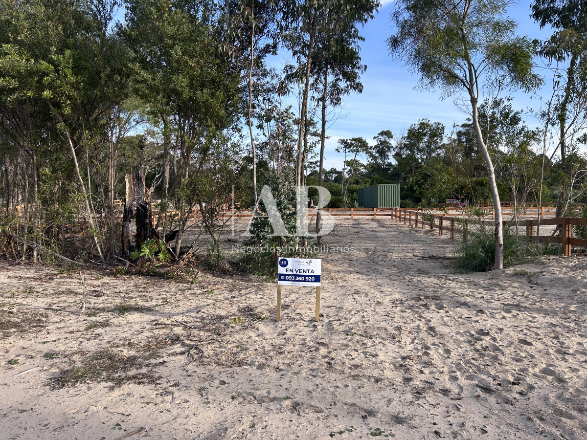 Terreno ID.197 - Ribera - Solares con entrega de U$D3.500 - Punta del Diablo
