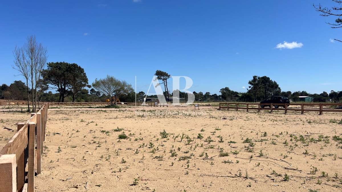 Terreno ID.261 - Terreno 1 en Distrito - Entrega U$D3.500 Punta del Diablo