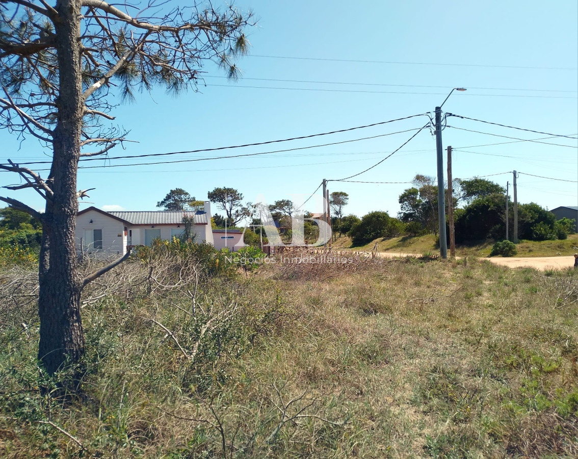 Terreno ID.161 - Terreno esquinero y elevado Mza. 186 S. 7