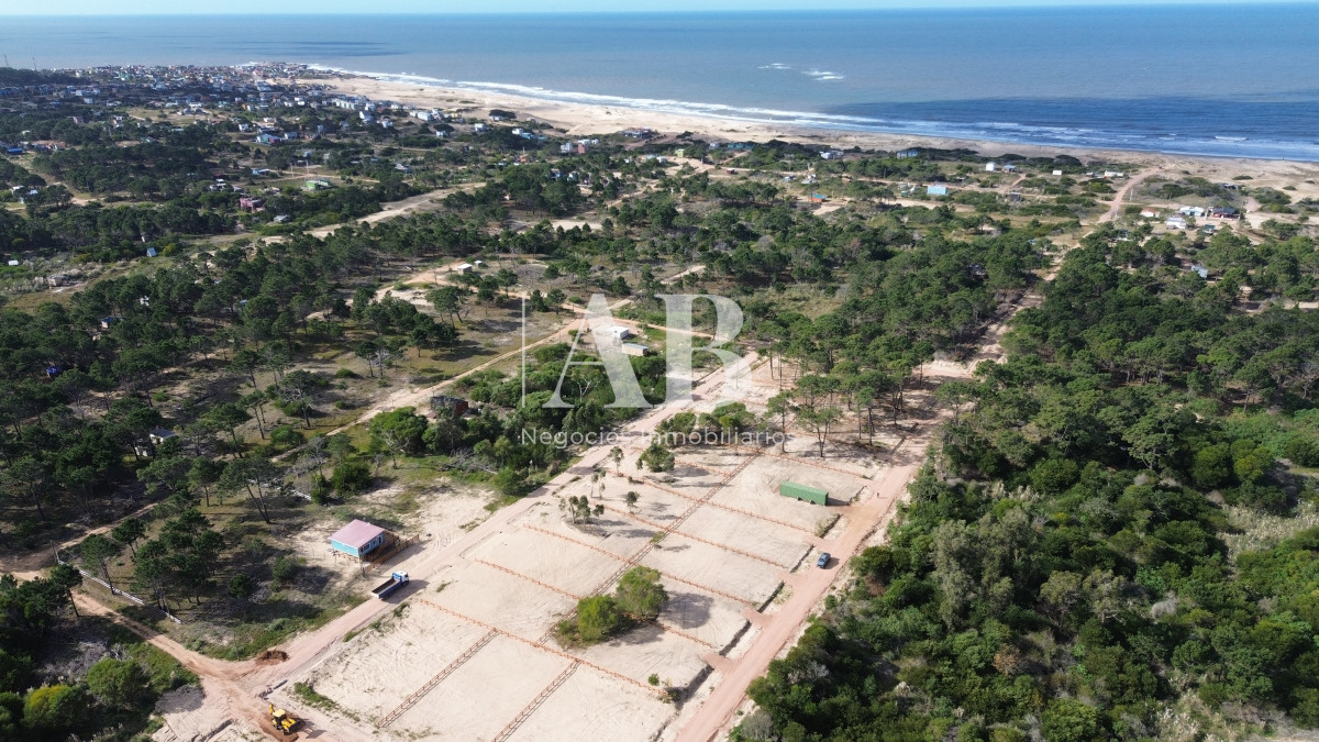 Terreno ID.197 - Ribera - Solares con entrega de U$D3.500 - Punta del Diablo