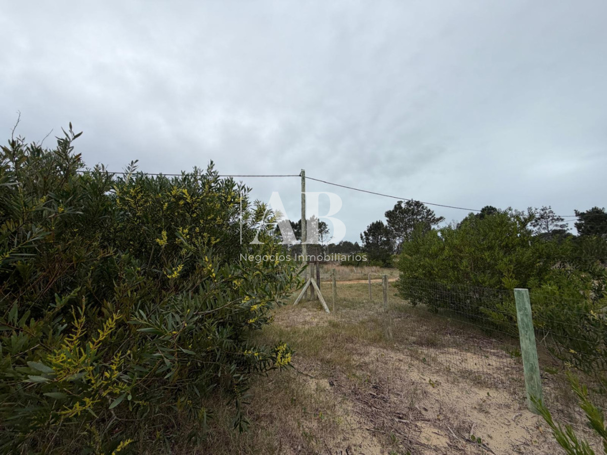 Terreno ID.346 - Terreno en Punta Del Diablo cercado a 400m Playa La Viuda  