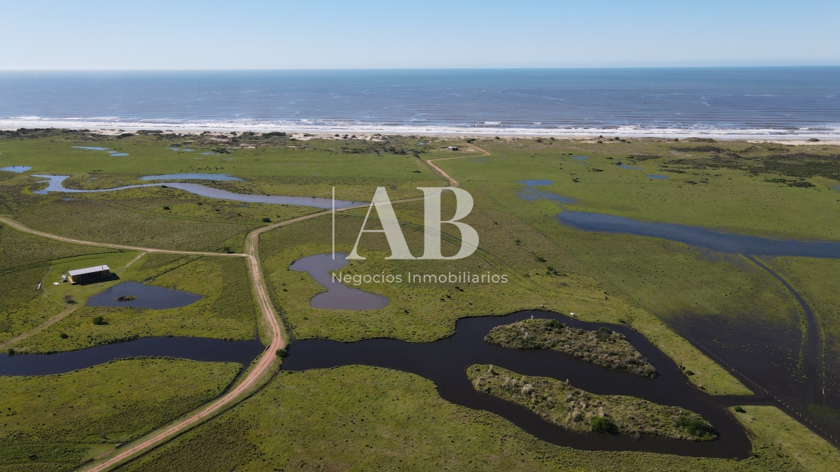 Terreno ID.86 - Barrio Privado al Mar - Lotes de 2500m2 - La Coronilla