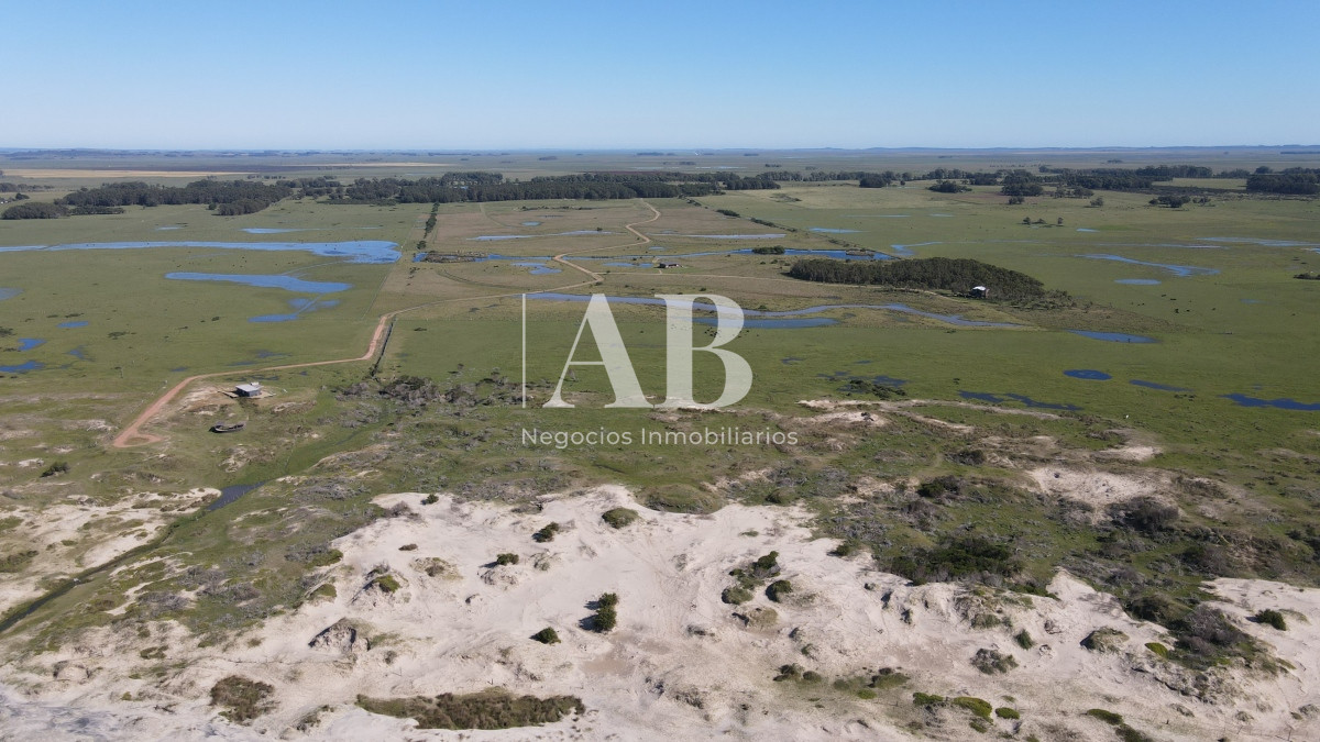 Terreno ID.86 - Barrio Privado al Mar - Lotes de 2500m2 - La Coronilla