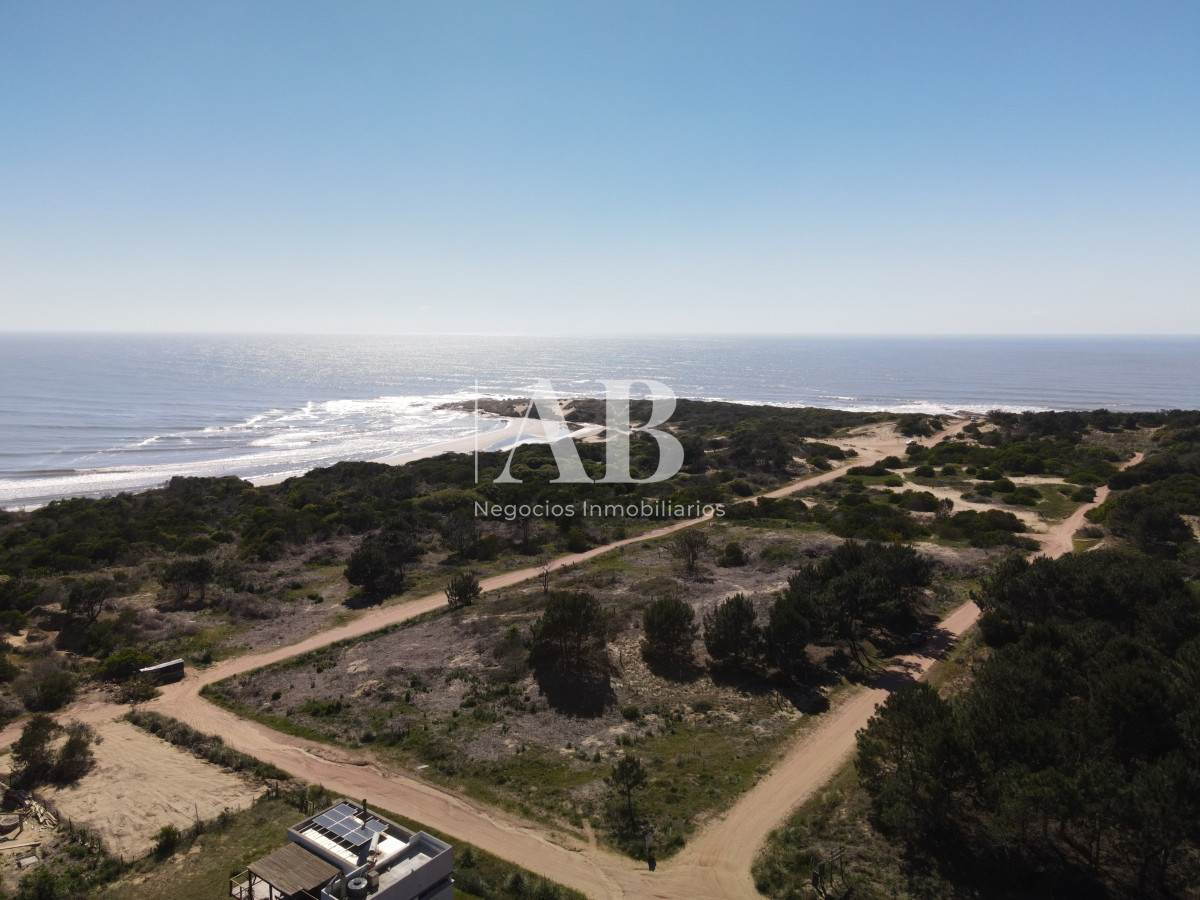 Terreno ID.129 - Terrenos en Playa Grande Financiados - 2da linea Punta del Diablo