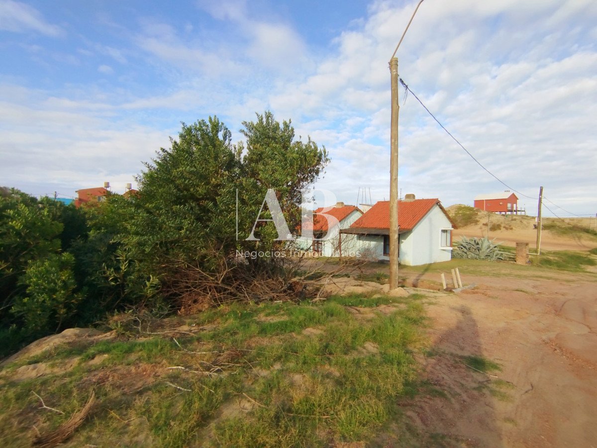 Terreno ID.302 - Terreno a una cuadra de la playa, Punta del Diablo