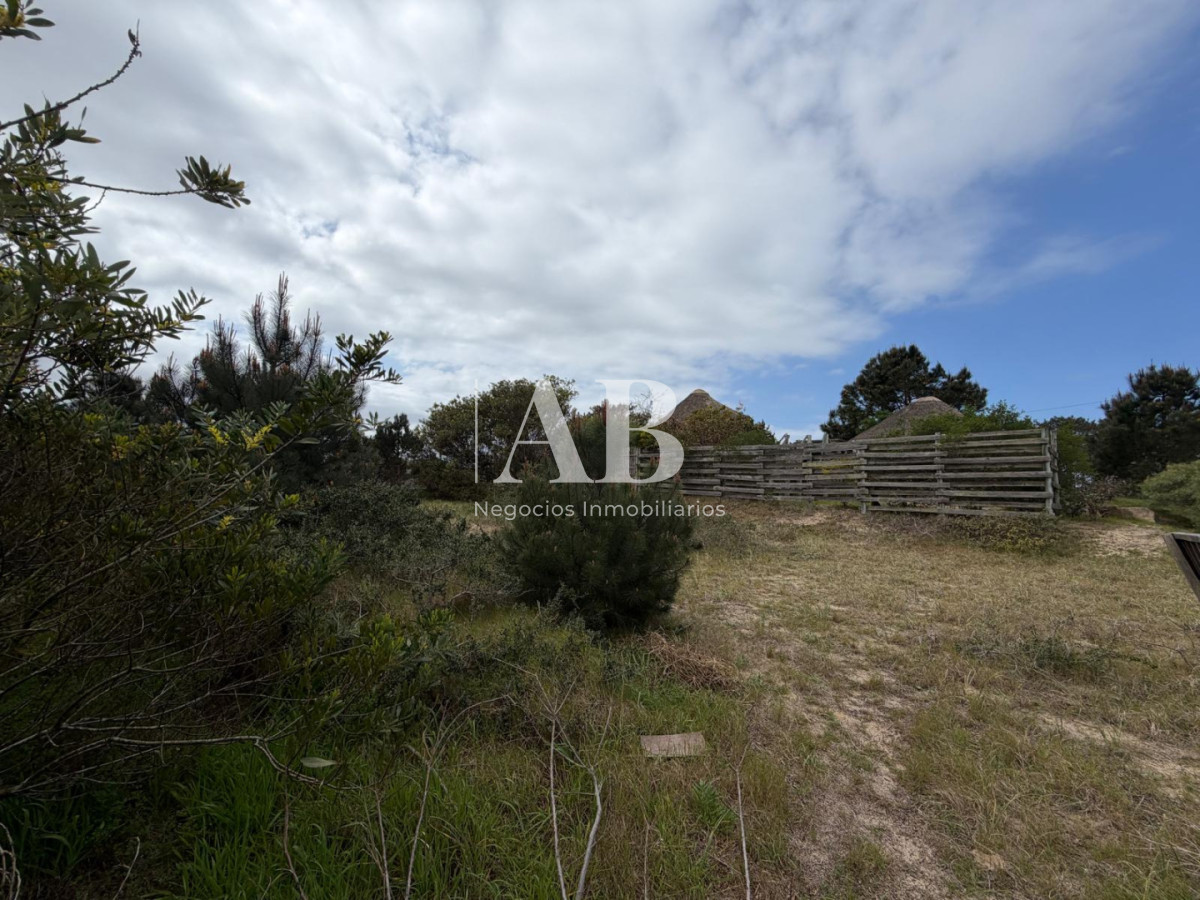 Terreno ID.363 - En venta solar en  punta del diablo a 1000m del mar