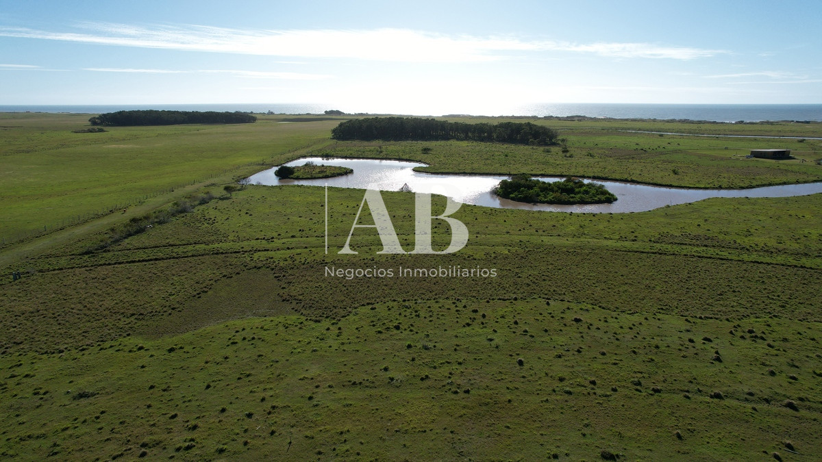 Terreno ID.86 - Barrio Privado al Mar - Lotes de 2500m2 - La Coronilla