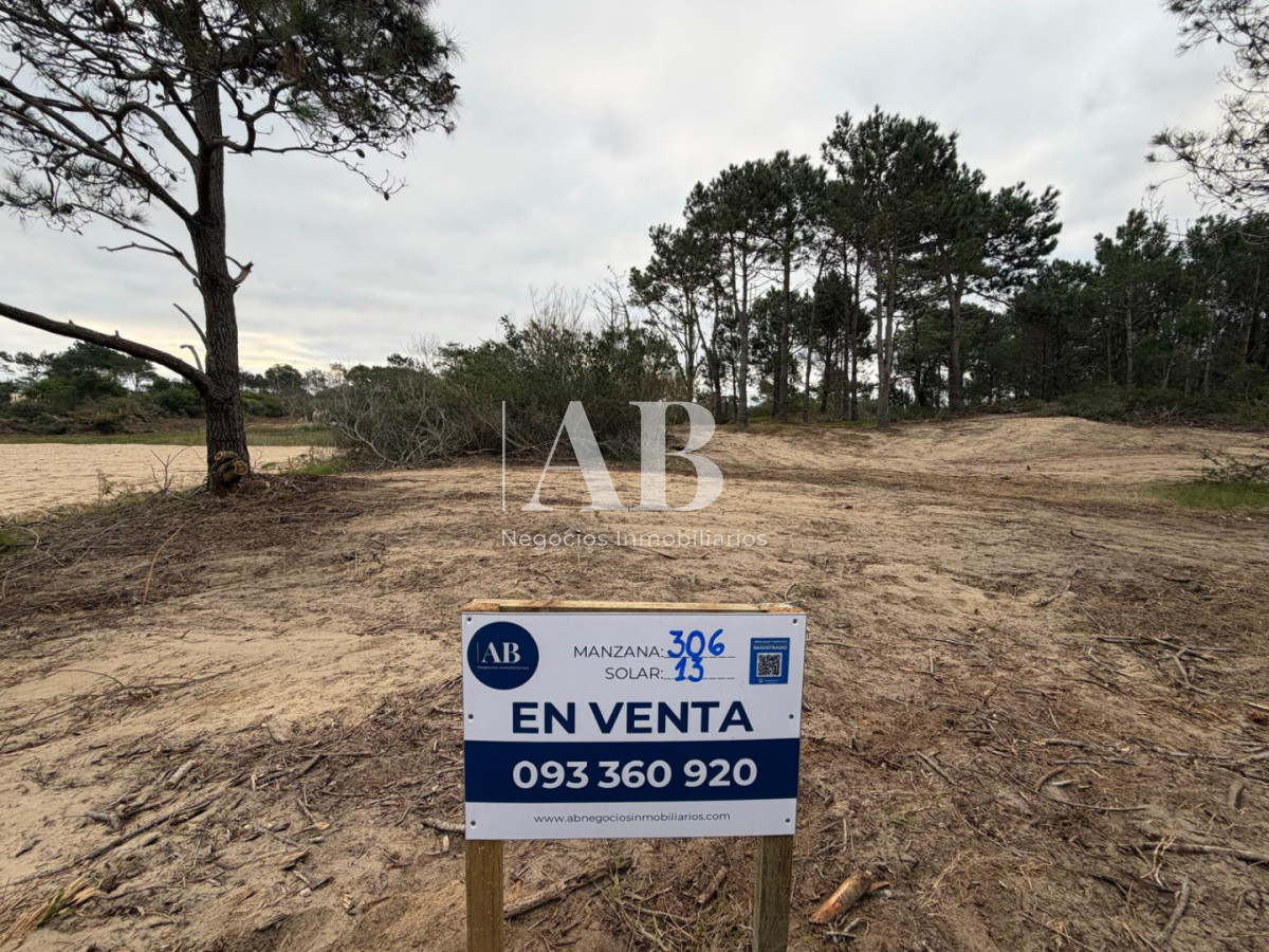 Terreno ID.320 - Solar de 590m2 a 1000m de la Playa-Punta del Diablo