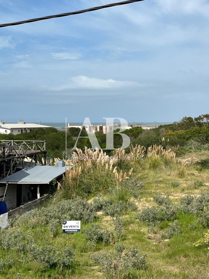 Terreno ID.215 - Gran solar con vista al mar en La Viuda - Punta del Diablo