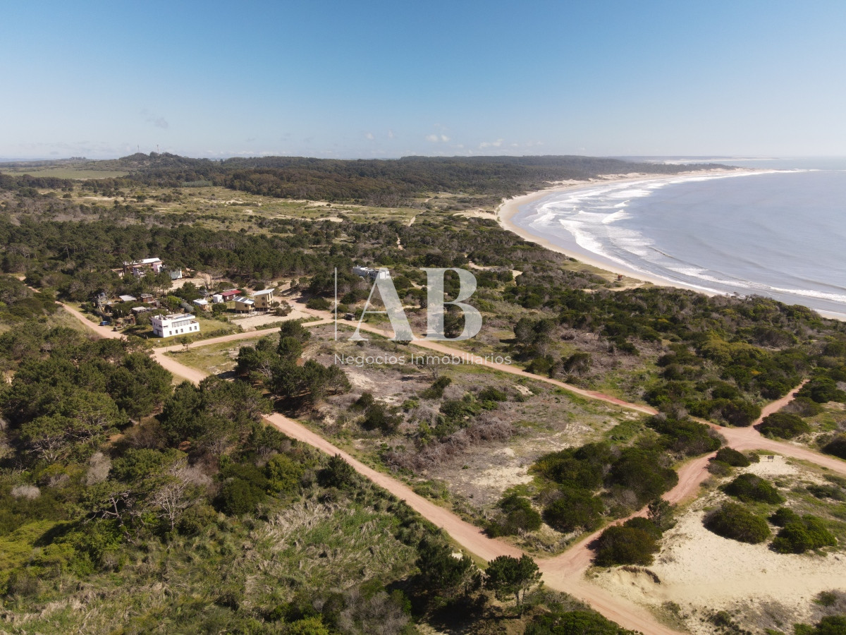 Terreno ID.129 - Terrenos en Playa Grande Financiados - 2da linea Punta del Diablo