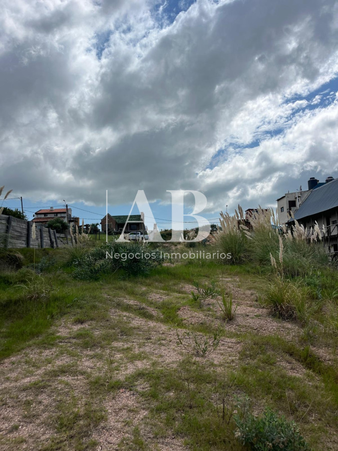 Terreno ID.215 - Gran solar con vista al mar en La Viuda - Punta del Diablo