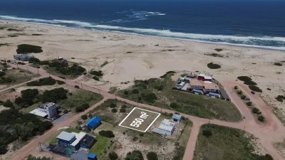 Venta en Tercer linea de Mar Manzana 177 Solar 10