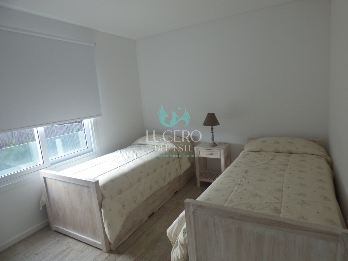 Apartamento ID.10 - Alquilo 4 Dorm en Suite en Palcos de la Posta