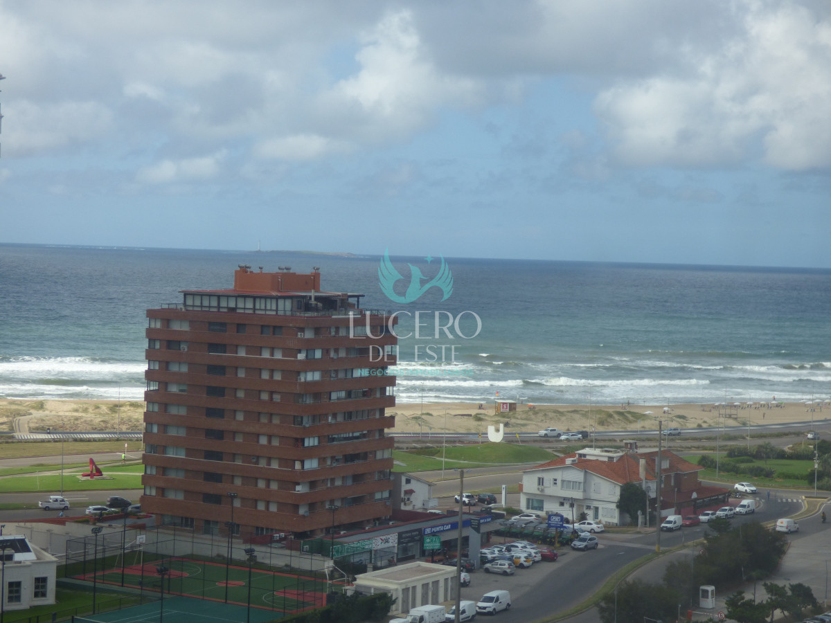 Apartamento ID.1466 - Alquiler Invernal o anual 1 Dorm y medio edificio Vanguardia