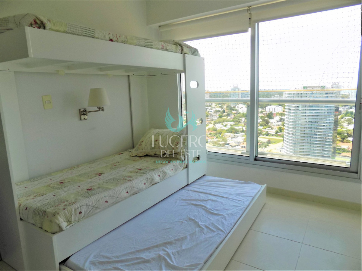 Apartamento ID.54 - Vendo y Alquilo Departamento de 2 Dorm en Season Tower