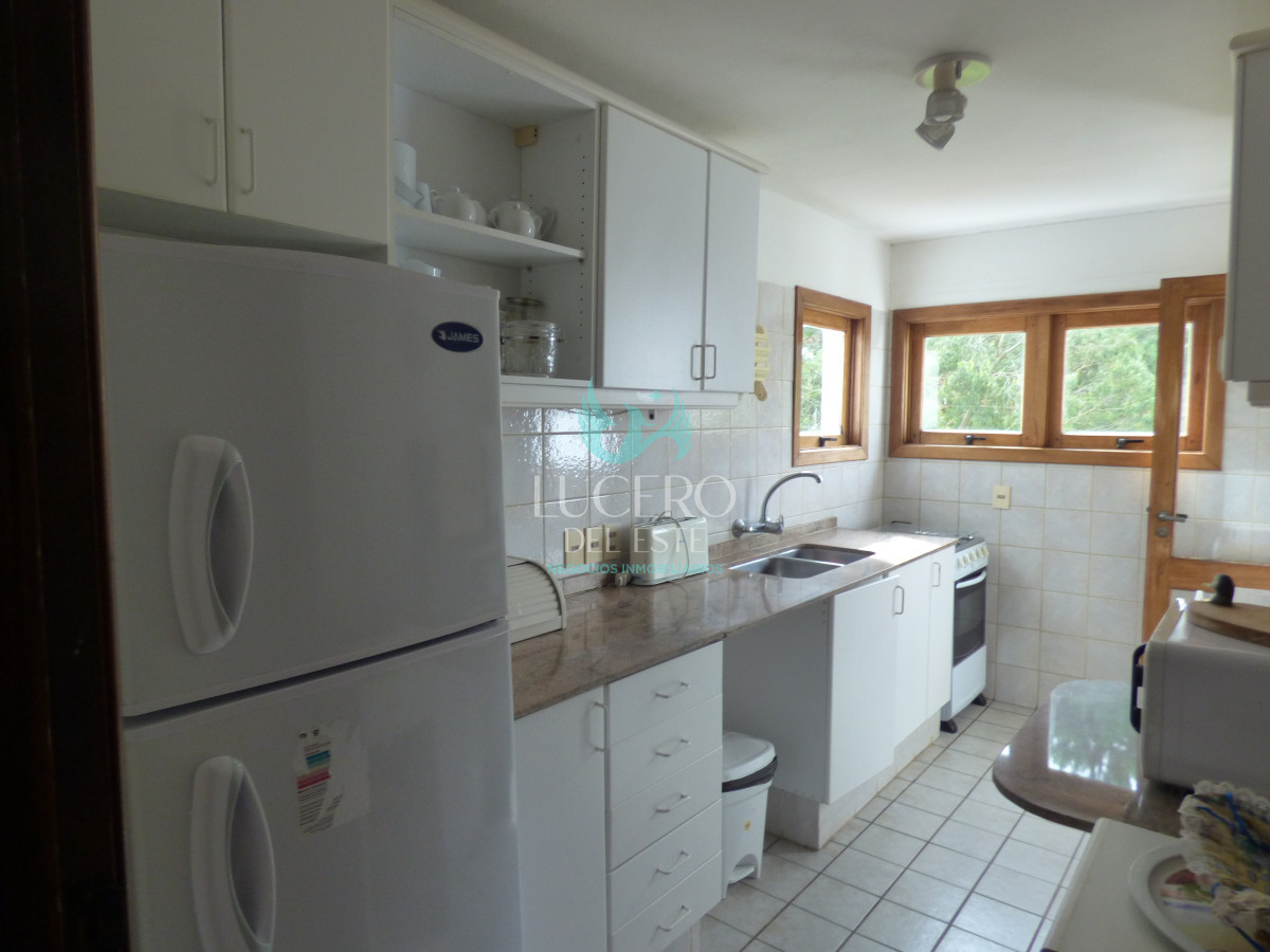 Apartamento ID.1004 - Alquilo Departamento 3 Dorm 2 baños con Piscina Climatizada 