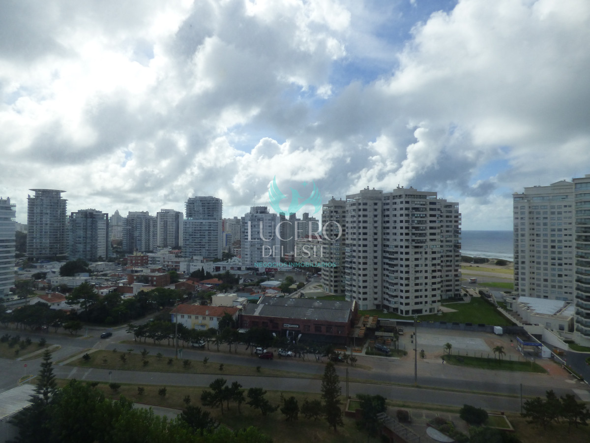 Apartamento ID.1466 - Alquiler Invernal o anual 1 Dorm y medio edificio Vanguardia