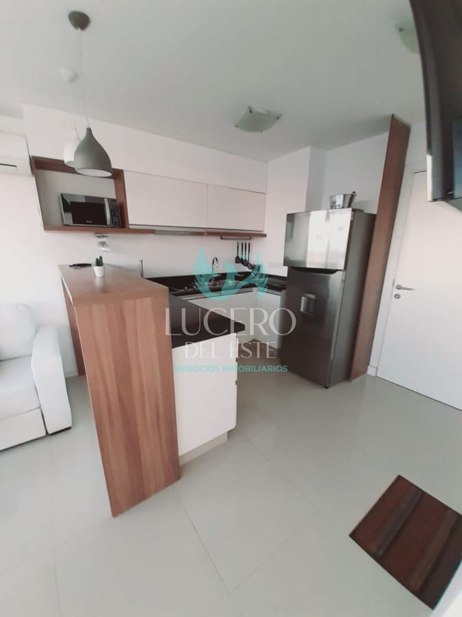 Apartamento ID.39 - Alquilo Anual Monoambiente en Edificio Chronos 