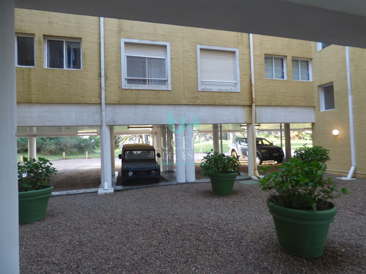 Apartamento ID.55 - Alquilo Departamento  2 Dorm 2 Baños al Frente del Mar