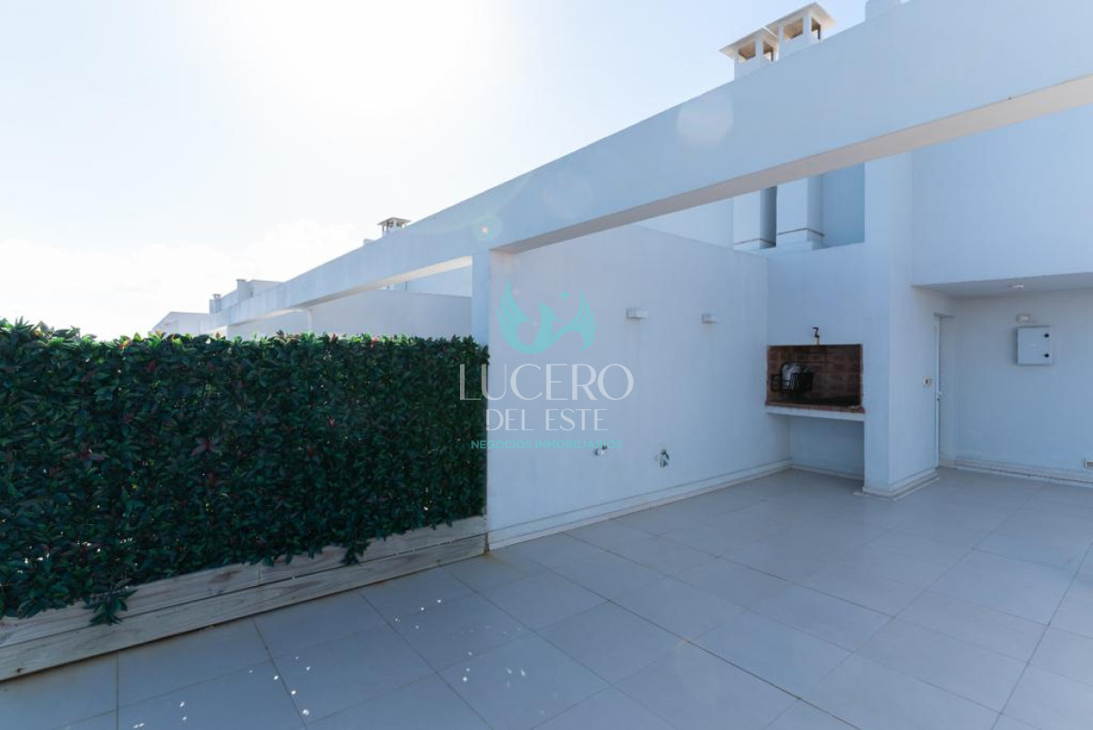 Apartamento ID.77 - Vendo Penthouse 3 Dorm más terraza exclusiva con Vista al Mar
