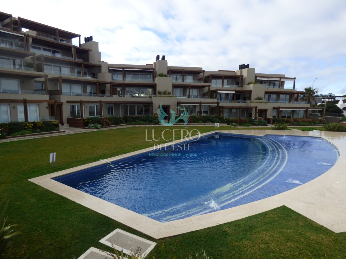 Apartamento ID.10 - Alquilo 4 Dorm en Suite en Palcos de la Posta