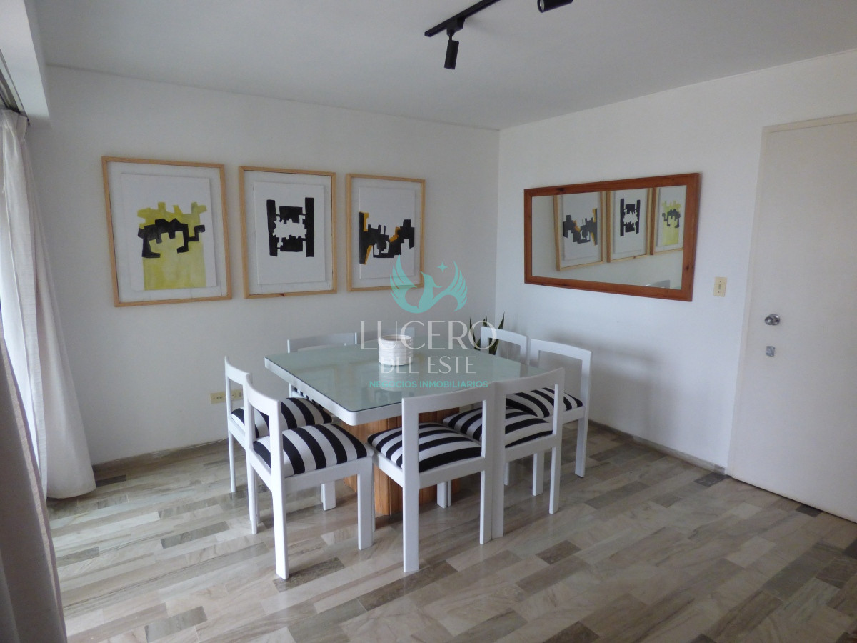 Apartamento ID.562 - Alquilo Departamento de 3 Dorm 2 baños en Parquemar Center