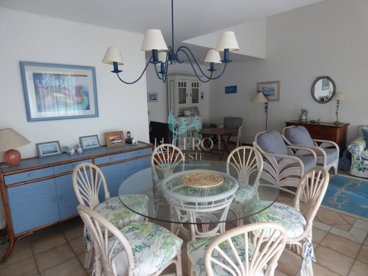 Apartamento ID.1004 - Alquilo Departamento 3 Dorm 2 baños con Piscina Climatizada 