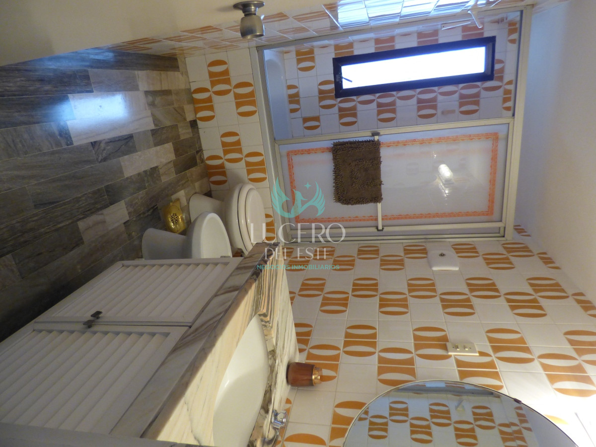 Apartamento ID.562 - Alquilo Departamento de 3 Dorm 2 baños en Parquemar Center