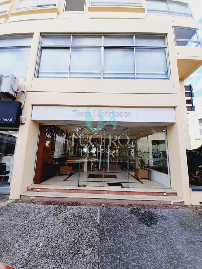 Apartamento ID.76 - Venta Departamento 3 Dorm en Península