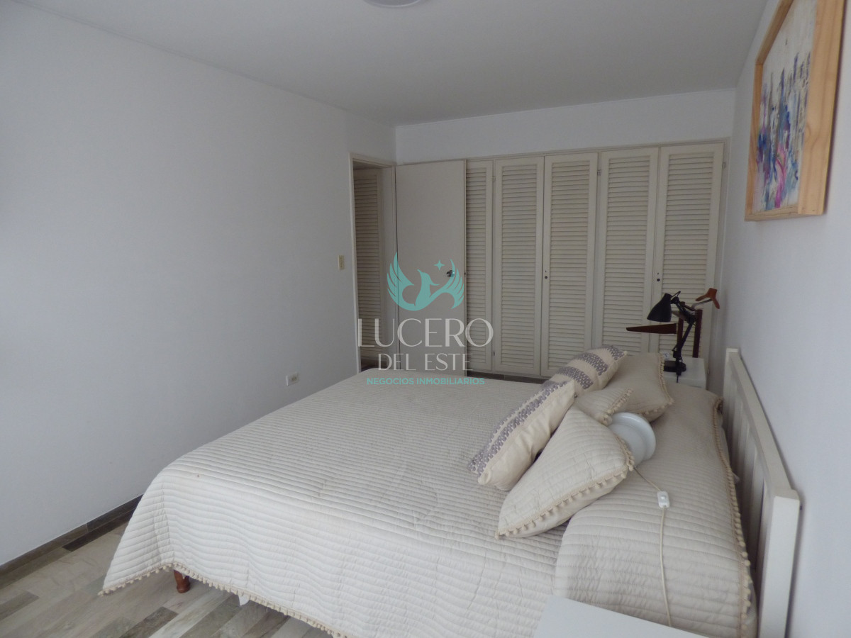 Apartamento ID.562 - Alquilo Departamento de 3 Dorm 2 baños en Parquemar Center