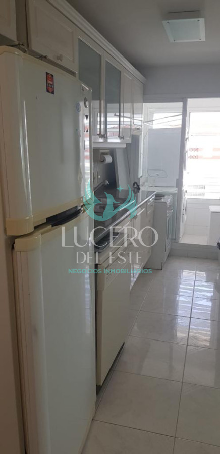Apartamento ID.90 - Alquilo Departamento 3 Dorm en Coral Tower 