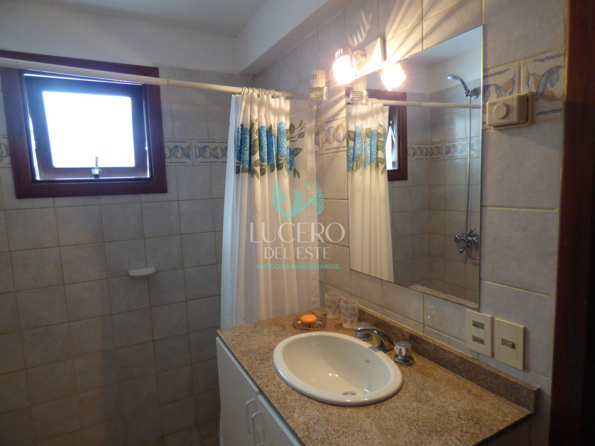 Apartamento ID.1004 - Alquilo Departamento 3 Dorm 2 baños con Piscina Climatizada 