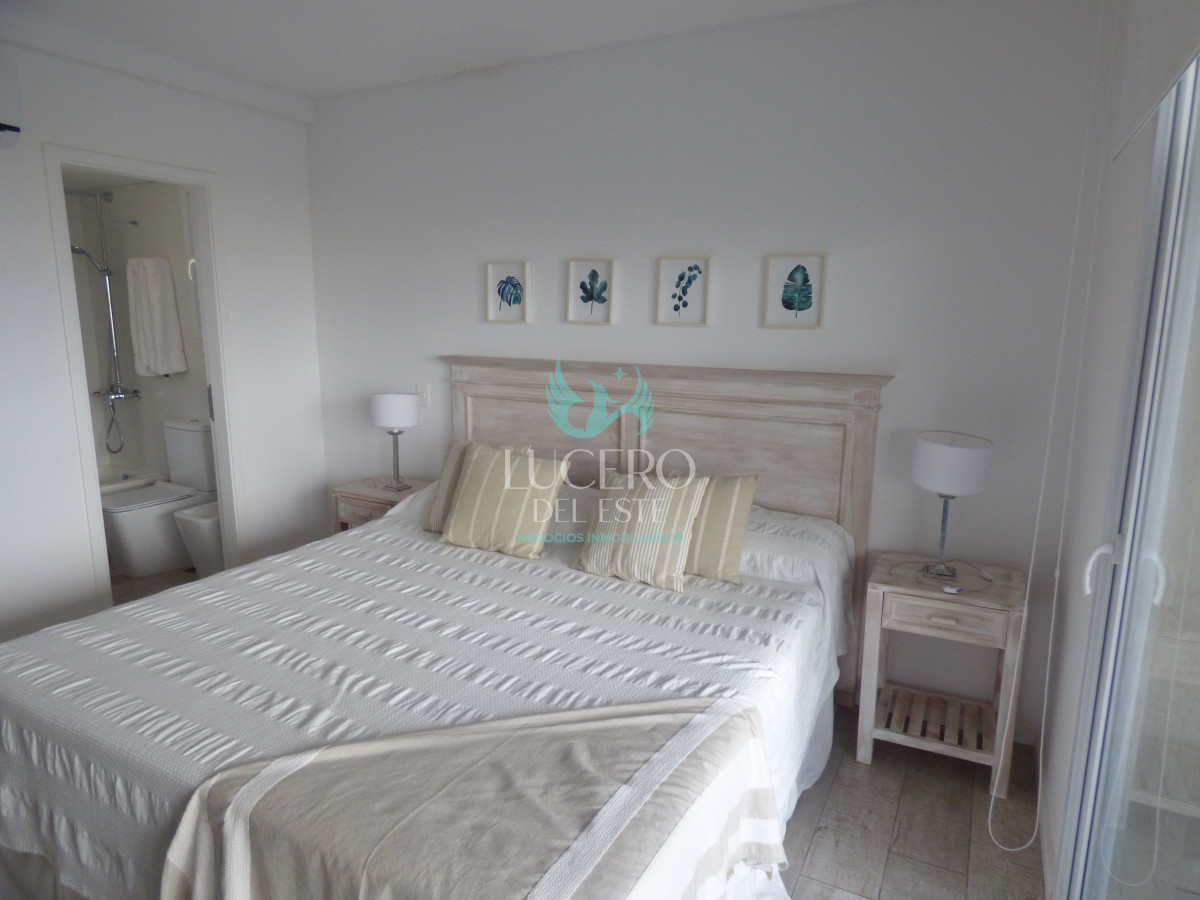 Apartamento ID.10 - Alquilo 4 Dorm en Suite en Palcos de la Posta