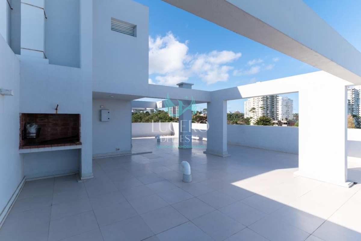 Apartamento ID.77 - Vendo Penthouse 3 Dorm más terraza exclusiva con Vista al Mar