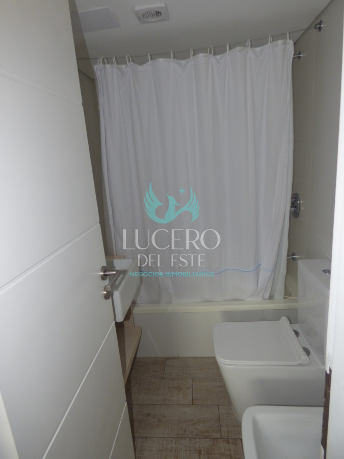 Apartamento ID.10 - Alquilo 4 Dorm en Suite en Palcos de la Posta