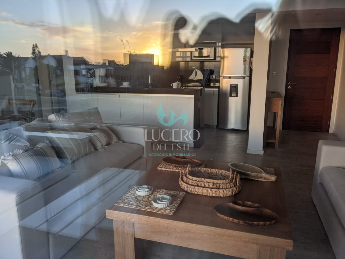 Apartamento ID.10 - Alquilo 4 Dorm en Suite en Palcos de la Posta